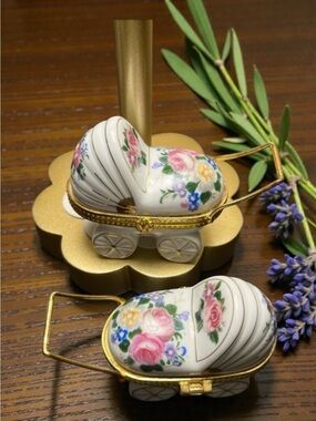 Porcelain Floral Baby Carriage Trinket Box - White with Gold Trim